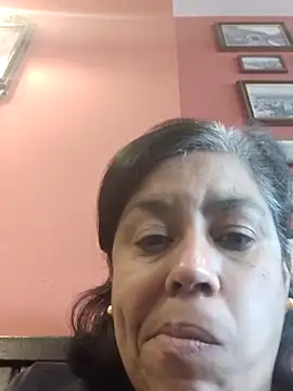 Molly newman6 online show from April 10, 2:11 pm