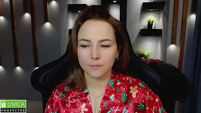 Snapshot of Mira_Mermayd chatting on December 21, 1:15 am Mira Mermayd online show from December 21, 1:15 am