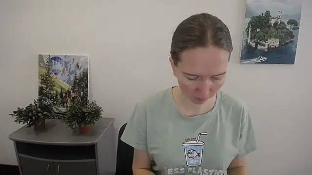 Snapshot of Sexy_MargoX_ chatting on September 12, 8:25 am Sexy MargoX online show from September 12, 8:25 am