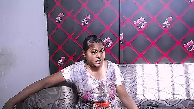 indian glitter online show from September 9, 7:19 am