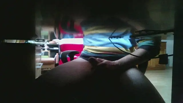 Snapshot of homass3 chatting on February 17, 4:15 pm homass3 online show from February 17, 4:15 pm