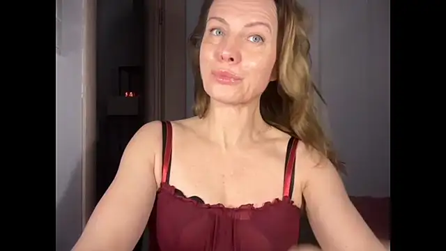 RachellAmazing online show from February 3, 7:19 pm