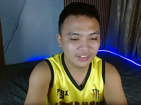 Snapshot of xsweetasian69x chatting on January 7, 5:42 pm xsweetasian69x online show from January 7, 5:42 pm