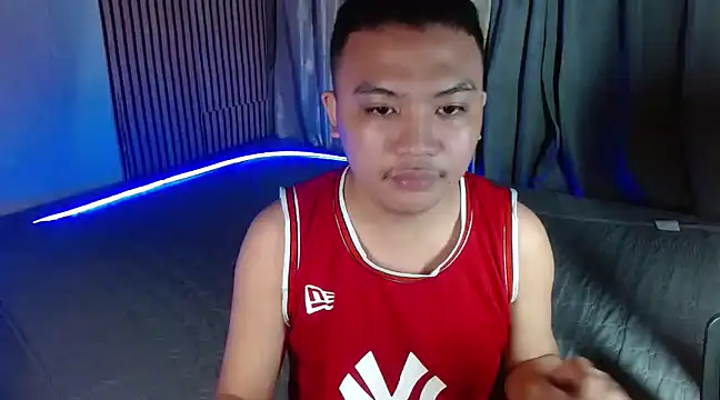 Snapshot of xsweetasian69x chatting on January 27, 5:37 pm xsweetasian69x online show from January 27, 5:37 pm