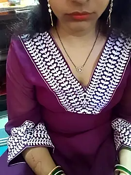 Diya 143 online show from April 1, 2:36 pm