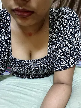 Snapshot of Nupur_69 chatting on April 6, 8:32 pm Nupur 69 online show from April 6, 8:32 pm