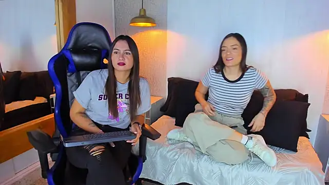 celestestars online show from April 17, 9:29 pm