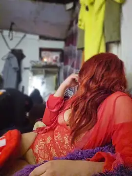 Snapshot of Shelzy420 chatting on February 26, 9:52 am Shelzy420 online show from February 26, 9:52 am