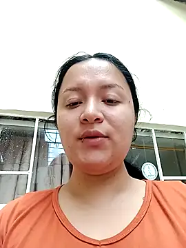 Snapshot of Arisha34 chatting on December 22, 2:16 pm Arisha34 online show from December 22, 2:16 pm