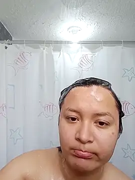 Snapshot of Arisha34 chatting on February 13, 4:50 pm Arisha34 online show from February 13, 4:50 pm