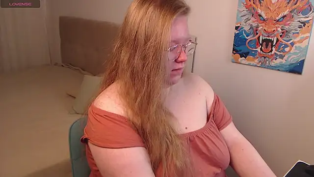 Ann Muna online show from December 8, 7:54 pm