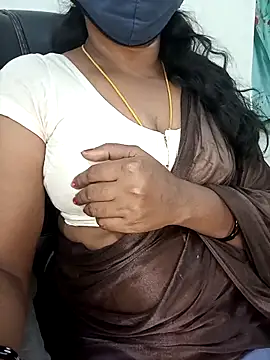 Tamil-hotwife online show from April 4, 1:59 am