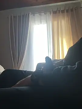 Snapshot of dk2995 chatting on March 2, 1:40 pm dk2995 online show from March 2, 1:40 pm