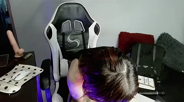 Snapshot of Ardat_Lili69 chatting on January 14, 3:36 pm Ardat Lili69 online show from January 14, 3:36 pm