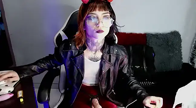 Snapshot of Ardat_Lili69 chatting on February 5, 4:25 pm Ardat Lili69 online show from February 5, 4:25 pm