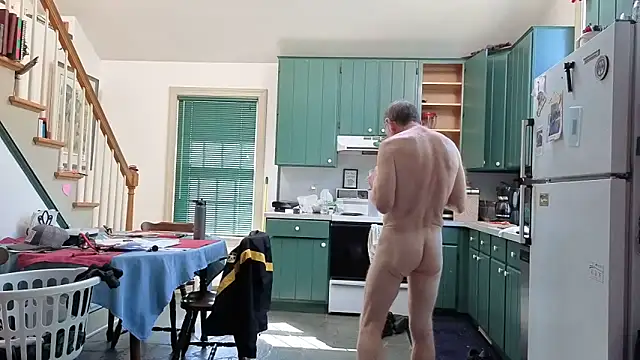 Snapshot of CDforU chatting on September 8, 2:16 pm CDforU online show from September 8, 2:16 pm