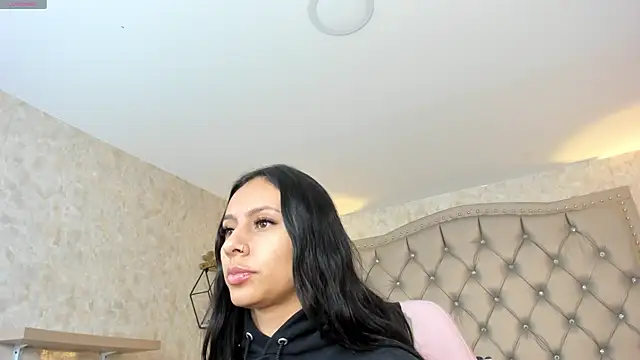 Snapshot of karlyn_angels chatting on December 30, 3:02 pm karlyn angels online show from December 30, 3:02 pm