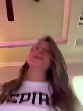 Vivian MayXxX online show from October 31, 11:55 am