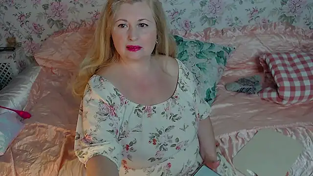 BustyDonnaSexyy online show from April 25, 12:08 pm