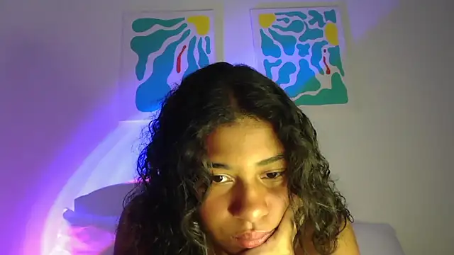 Snapshot of dark_enchantress_ chatting on March 15, 1:00 am dark enchantress online show from March 15, 1:00 am
