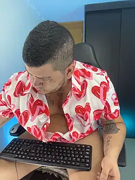 Thomas chubbyxhot online show from November 10, 11:04 pm