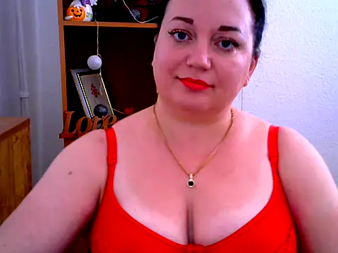 Snapshot of AmanaGi chatting on November 4, 5:01 pm AmanaGi online show from November 4, 5:01 pm