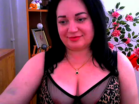 Snapshot of AmanaGi chatting on December 15, 4:55 pm AmanaGi online show from December 15, 4:55 pm