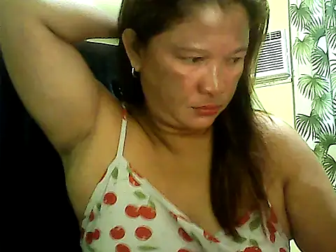 Snapshot of hott_scarlett chatting on September 29, 9:30 pm hott scarlett online show from September 29, 9:30 pm