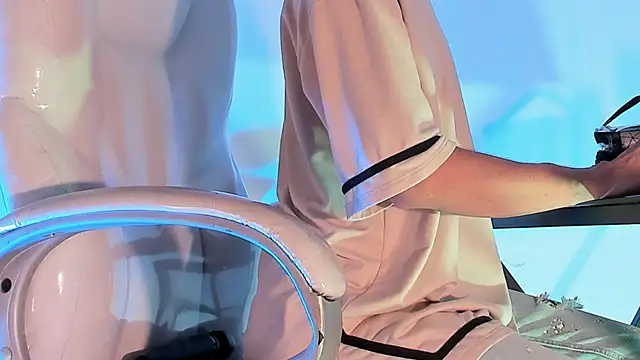 ArchieCollins online show from November 8, 9:13 pm