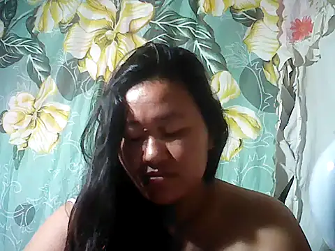 Snapshot of Sexyhorney4u chatting on October 18, 8:42 pm Sexyhorney4u online show from October 18, 8:42 pm