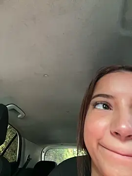 Snapshot of belaa_1 chatting on March 1, 3:25 pm belaa 1 online show from March 1, 3:25 pm