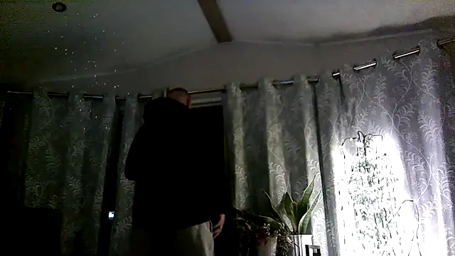 iamsex6969 online show from March 9, 3:32 am