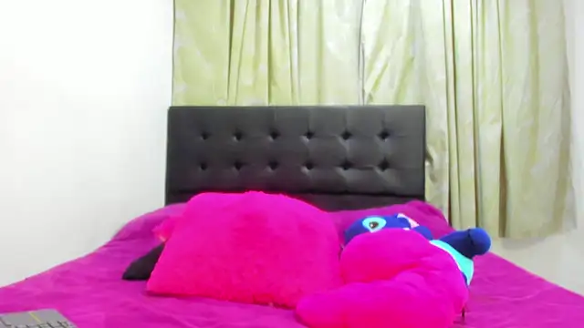 horny  molly  online show from October 31, 3:40 am