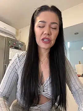 denise k online show from November 11, 12:38 pm