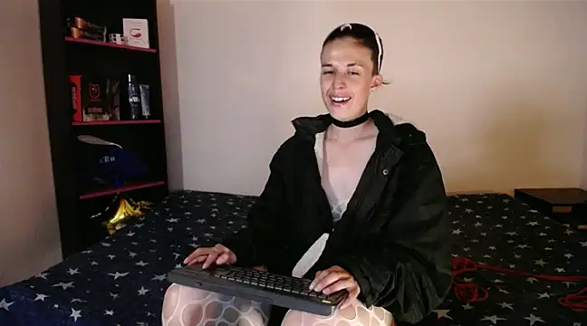 Snapshot of Cocain_Atenea chatting on February 9, 4:46 am Cocain Atenea online show from February 9, 4:46 am