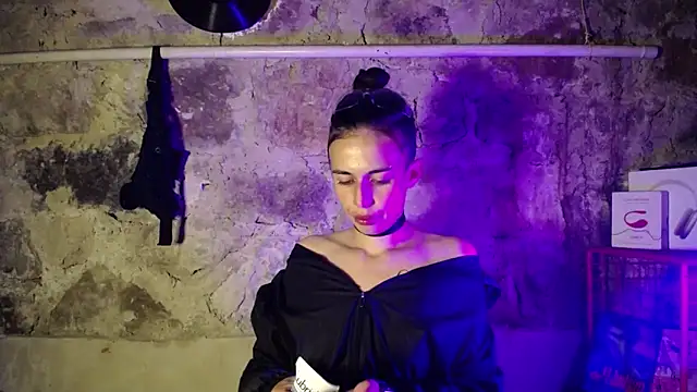 Snapshot of Cocain_Atenea chatting on September 16, 10:27 am Cocain Atenea online show from September 16, 10:27 am