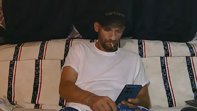 Snapshot of goodick4u28 chatting on June 14, 5:31 am goodick4u28 online show from June 14, 5:31 am