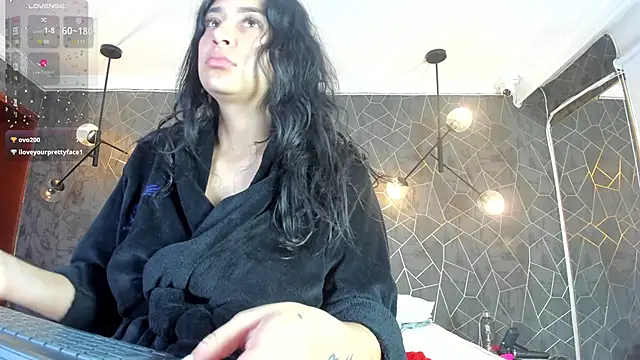 Snapshot of dayra_angels chatting on October 5, 6:06 pm dayra angels online show from October 5, 6:06 pm