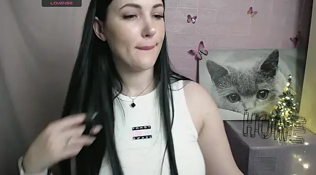 MisssShy  online show from December 21, 6:12 pm