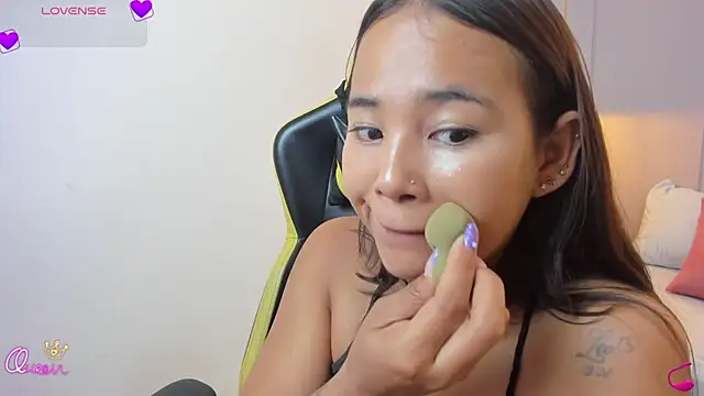 isabella florez online show from May 26, 1:34 am