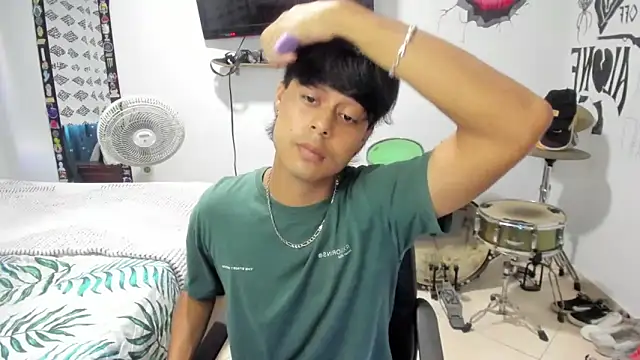 Zack falcon online show from February 4, 9:09 pm