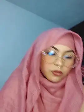 Hana    online show from April 15, 10:43 pm