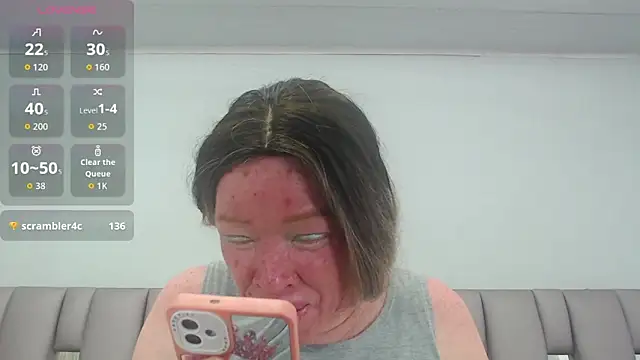 Kittywhiteass online show from September 11, 2:28 pm