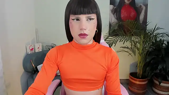 queenramoona-hot online show from February 7, 9:26 pm