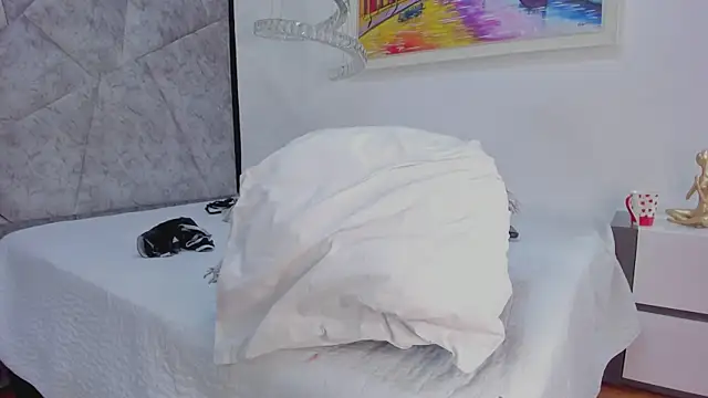 Snapshot of AmandaNordby_ chatting on March 14, 4:32 am AmandaNordby online show from March 14, 4:32 am