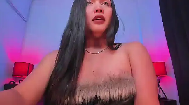 Snapshot of Jh3na chatting on December 31, 2:08 am Jh3na online show from December 31, 2:08 am