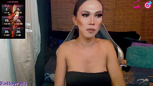 Snapshot of Horny_Sassy chatting on January 2, 3:37 am Horny Sassy online show from January 2, 3:37 am