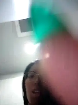 SheenaBrooke online show from April 15, 4:52 am