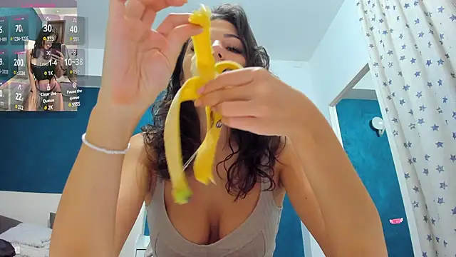 Anna Lewis online show from February 7, 6:56 am