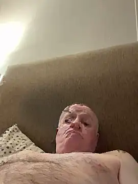 Snapshot of locallad88 chatting on February 4, 11:38 pm locallad88 online show from February 4, 11:38 pm